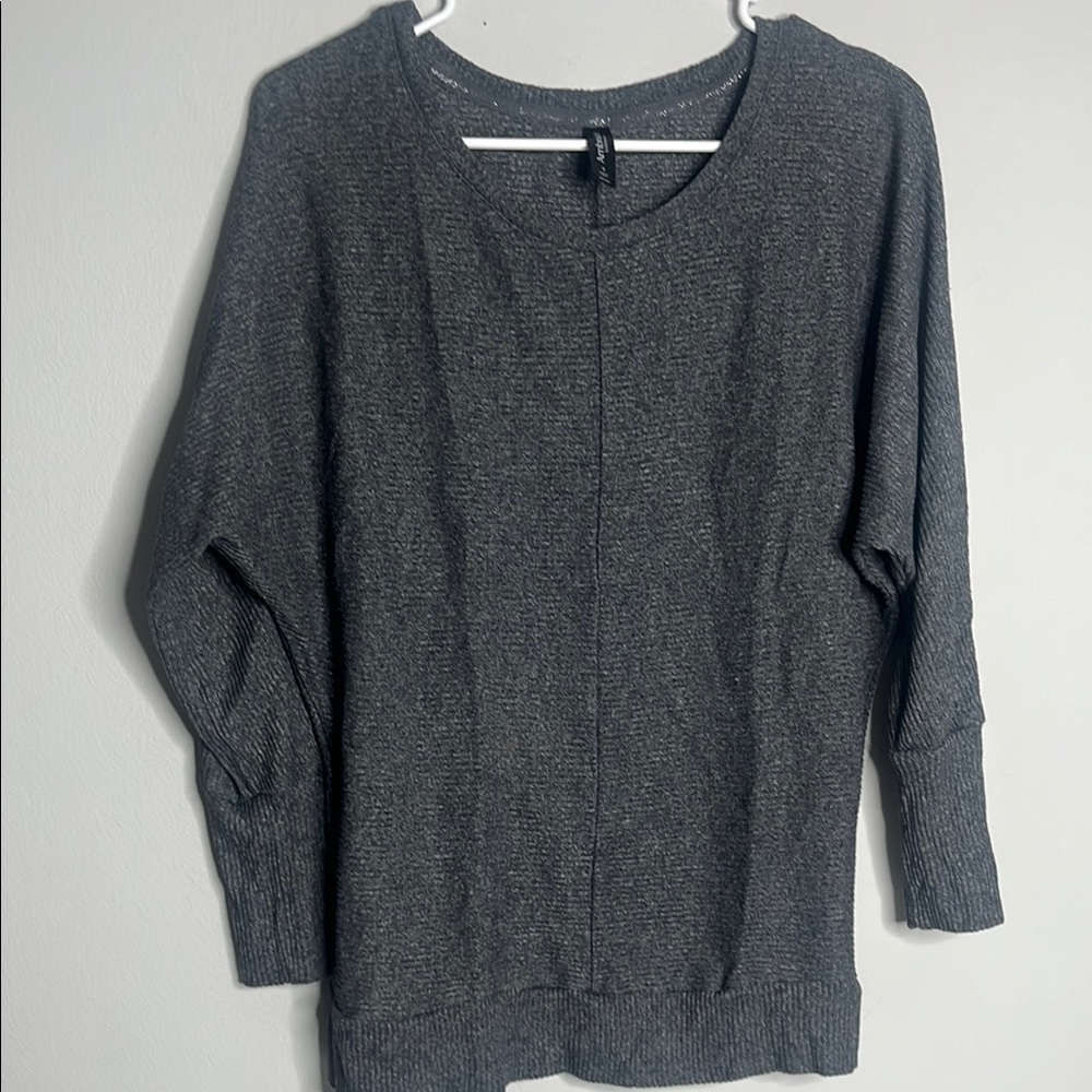 Women’s Small Gray Long Sleeve Sweater